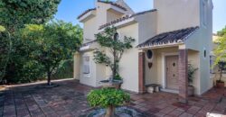 Villa in Casablanca, Marbella Golden Mile – Prime Location & Strong Investment