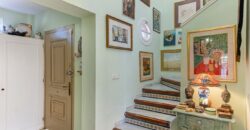 Villa in Casablanca, Marbella Golden Mile – Prime Location & Strong Investment