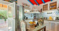 Villa in Casablanca, Marbella Golden Mile – Prime Location & Strong Investment