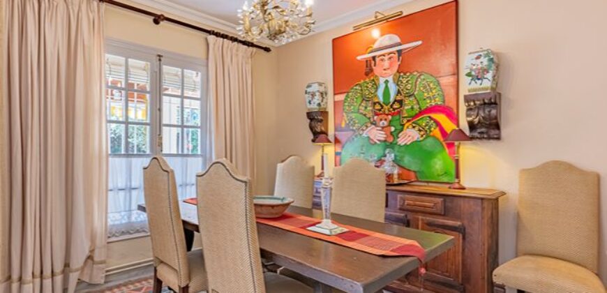 Villa in Casablanca, Marbella Golden Mile – Prime Location & Strong Investment