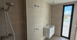 3 bed Penthouse with sea views and a private pool in Estepona