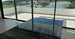 3 bed Penthouse with sea views and a private pool in Estepona