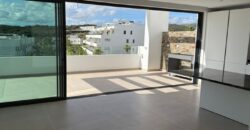 3 bed Penthouse with sea views and a private pool in Estepona