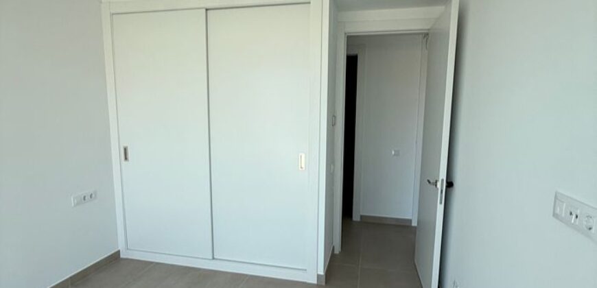 3 bed Penthouse with Sea Views and a private pool in Estepona