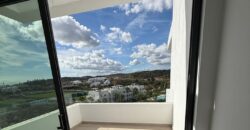 3 bed Penthouse with Sea Views and a private pool in Estepona