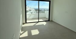 2 bed Penthouse with Sea Views and Private Pool in Estepona