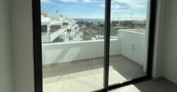 2 bed Penthouse with Sea Views and Private Pool in Estepona