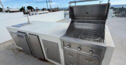 2 bed Penthouse with Sea Views and Private Pool in Estepona