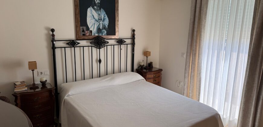 4-bedroom penthouse in the heart of Estepona Center