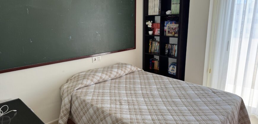 4-bedroom penthouse in the heart of Estepona Center