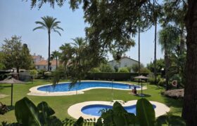 Semi-Detached Townhouse in Nagüeles – Golden Mile, Marbella