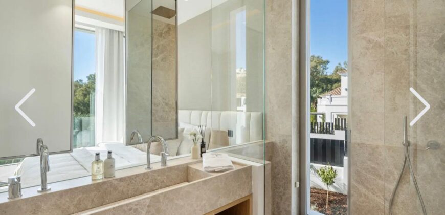 Amazing 6 Bed Villa in Nueva Andalucia, Marbella