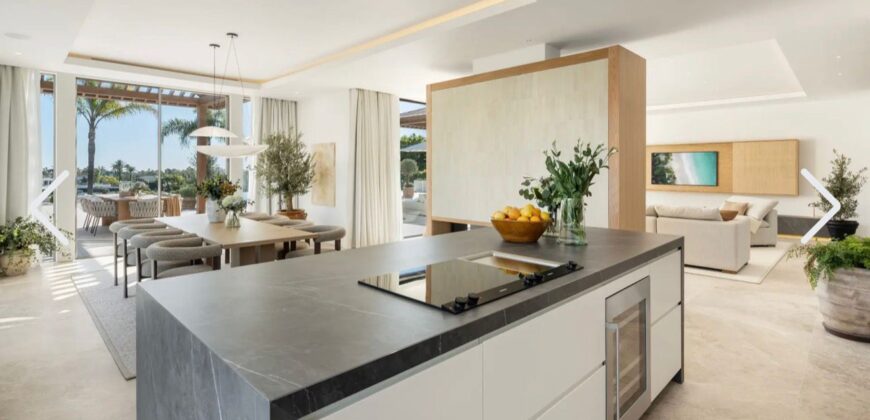 Amazing 6 Bed Villa in Nueva Andalucia, Marbella