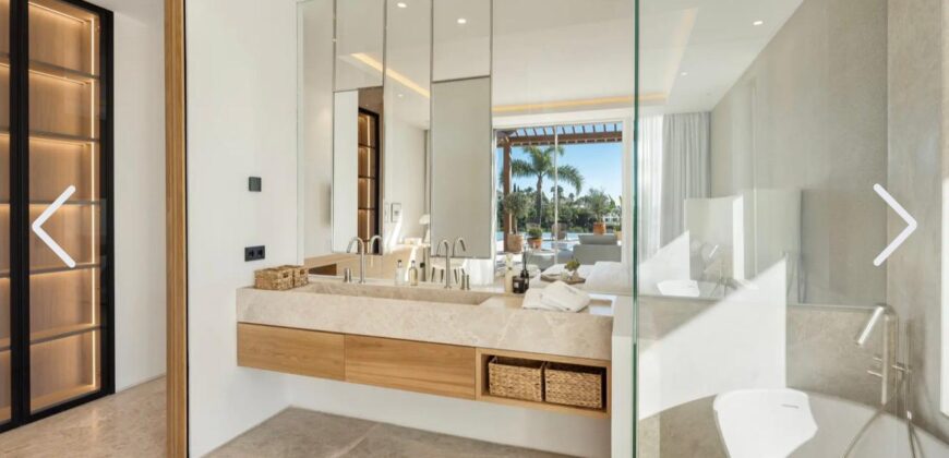 Amazing 6 Bed Villa in Nueva Andalucia, Marbella