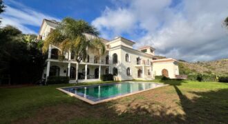 Stunning Villa in El Paraíso