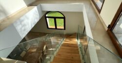 Stunning Villa in El Paraíso