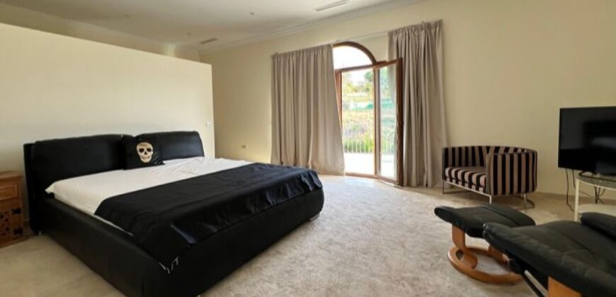 Stunning Villa in El Paraíso