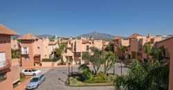 4 bed Townhouse in Nueva Andalucía
