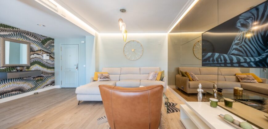 Fully Refurbished Luxury Apartment in Lorcrimar, Nueva Andalucía