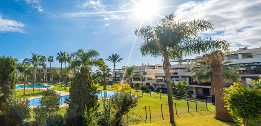 Fully Refurbished Luxury Apartment in Lorcrimar, Nueva Andalucía