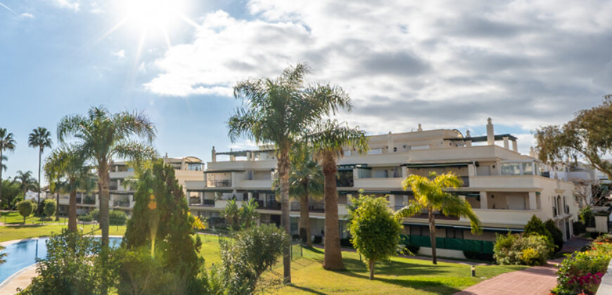 Fully Refurbished Luxury Apartment in Lorcrimar, Nueva Andalucía