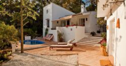 Charming Andalusian-Style Villa in Las Lomas, El Padron – Estepona
