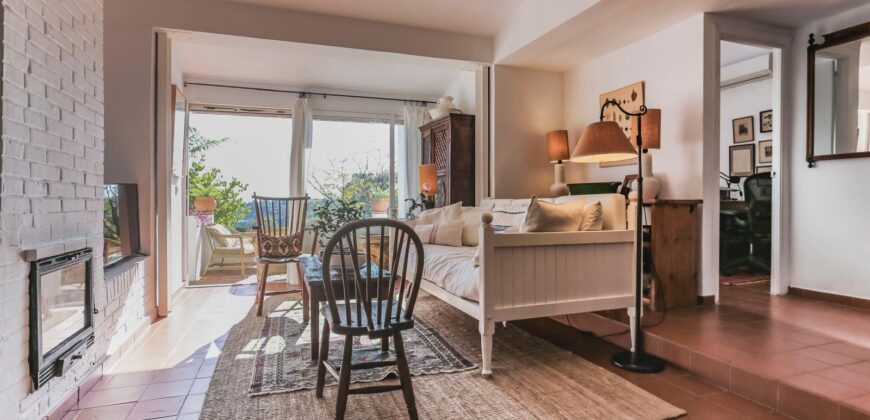 Charming Andalusian-Style Villa in Las Lomas, El Padron – Estepona