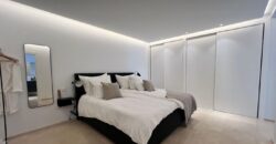 Gorgeous front-line penthouse in the vibrant marina of Puerto Banus