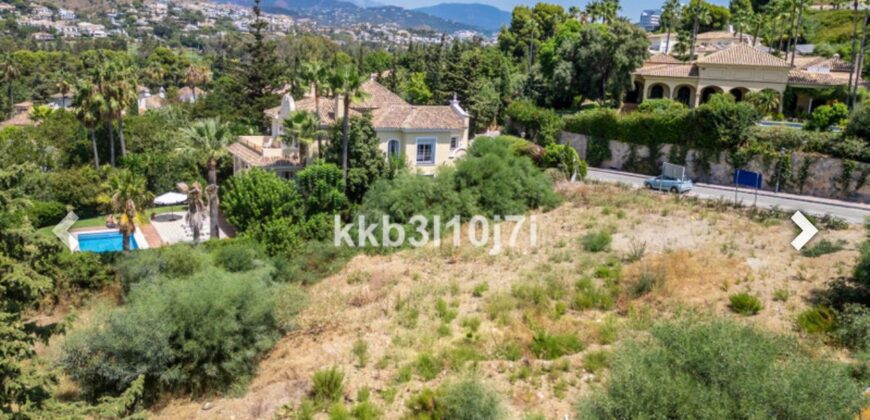 Plot for sale in Estepona