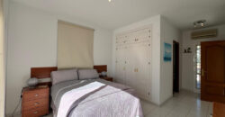 Mediterranean-style 5 bed villa with mature garden and swimming pool in Marbesa