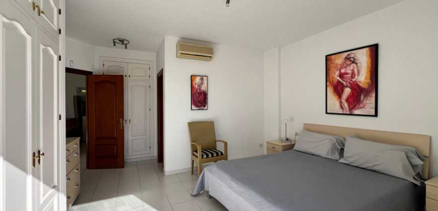 Mediterranean-style 5 bed villa with mature garden and swimming pool in Marbesa