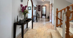 Mediterranean-style 5 bed villa with mature garden and swimming pool in Marbesa