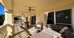 Mediterranean-style 5 bed villa with mature garden and swimming pool in Marbesa