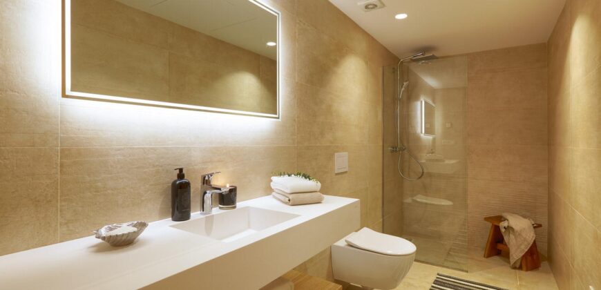 A modern 6-bedroom frontline golf villa located in El Campanario, Estepona East