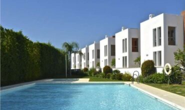 Modern Townhouse For Sale In Marbella With Beautiful Views