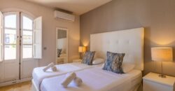 Beautiful 5 bedroom townhouse in El Rodeito, Nueva Andalucía