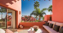 Fully Renoveted Luxury 3 bed Duplex Penthouse in New Gold Mile