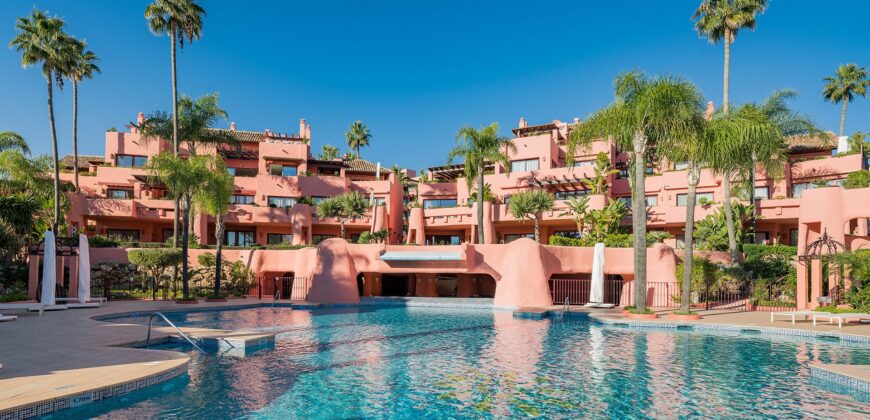 Fully Renoveted Luxury 3 bed Duplex Penthouse in New Gold Mile