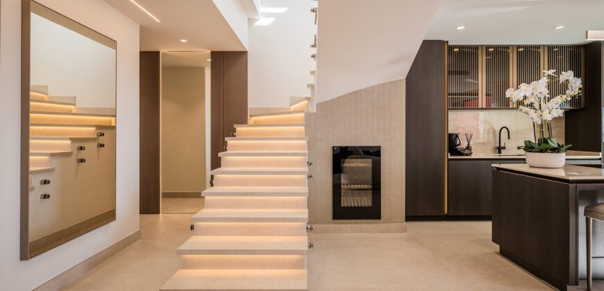 Fully Renoveted Luxury 3 bed Duplex Penthouse in New Gold Mile