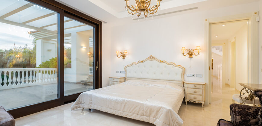 This spectacular newly built villa on the beach, Casasola, Estepona