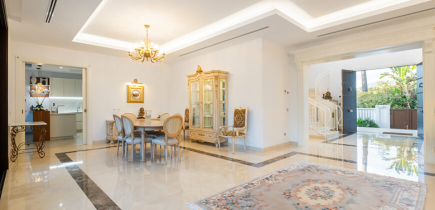 This spectacular newly built villa on the beach, Casasola, Estepona