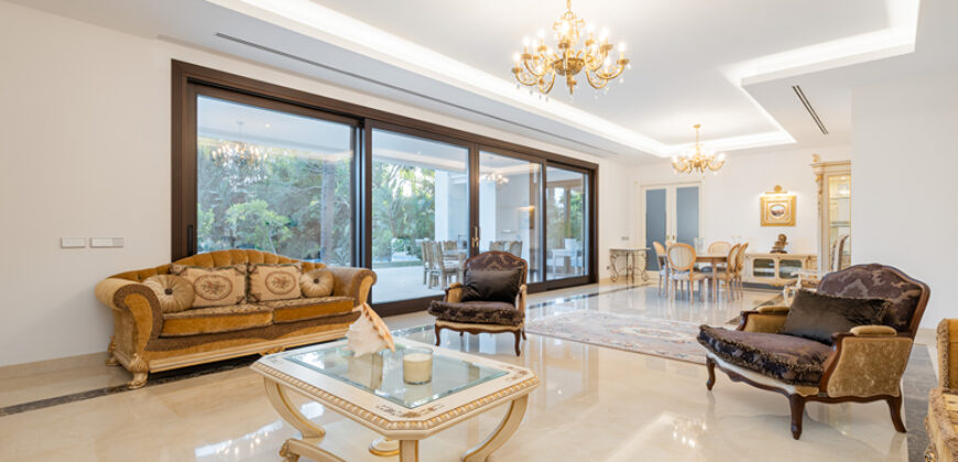 This spectacular newly built villa on the beach, Casasola, Estepona