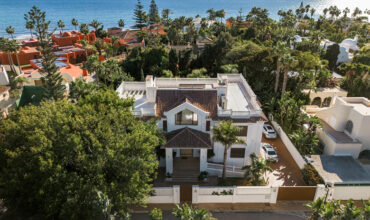 This spectacular newly built villa on the beach, Casasola, Estepona
