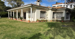 Charming Villa with Great Potential in Paraiso Medio