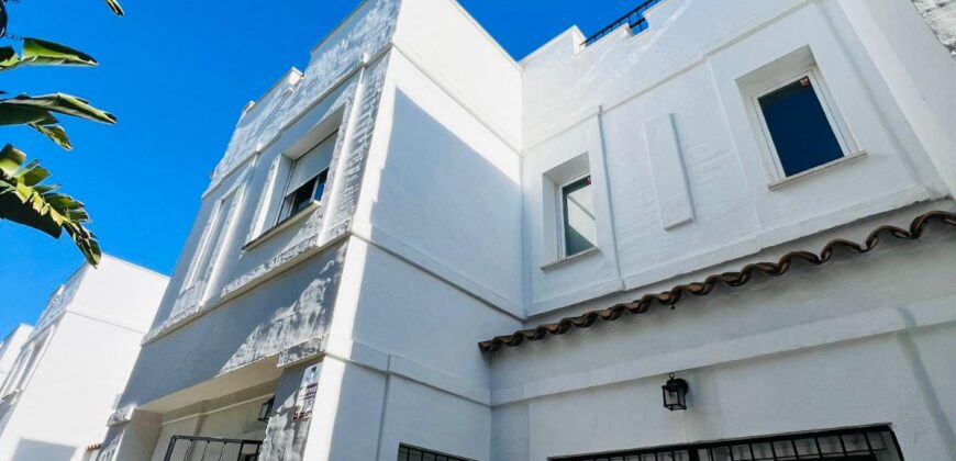 Bright Townhouse in Nueva Andalucía – 1.5 km from the Beach and Puerto Banús