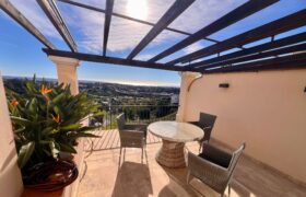 Luxury Penthouse for Sale in Monte Resina, Benahavís