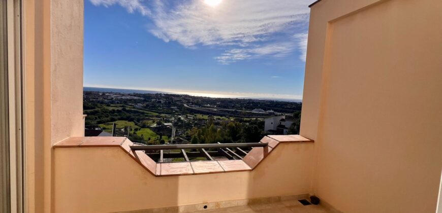 Luxury Penthouse for Sale in Monte Resina, Benahavís