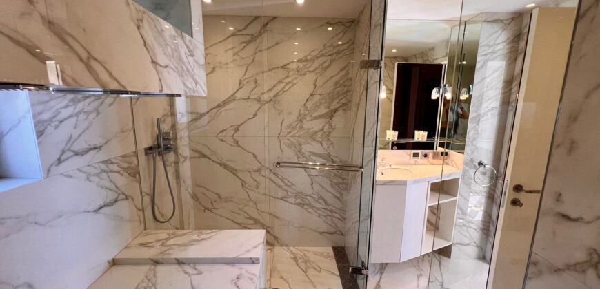 Luxury Penthouse for Sale in Monte Resina, Benahavís