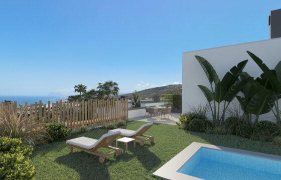 Amazing new development in Manilva BEACHFRONT