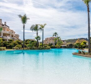 2 bed luxury development Capanes del Golf